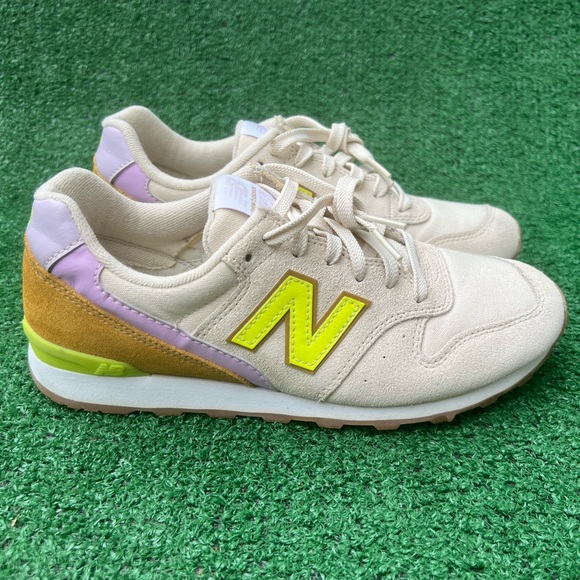 JCrew New Balance 696 Running Sneakers women size 8.5 Pre-owned - Picture 14 of 16